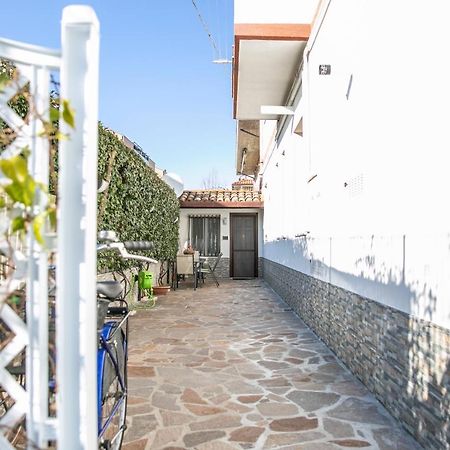 Апартаменты Gioviale House Пескара Экстерьер фото