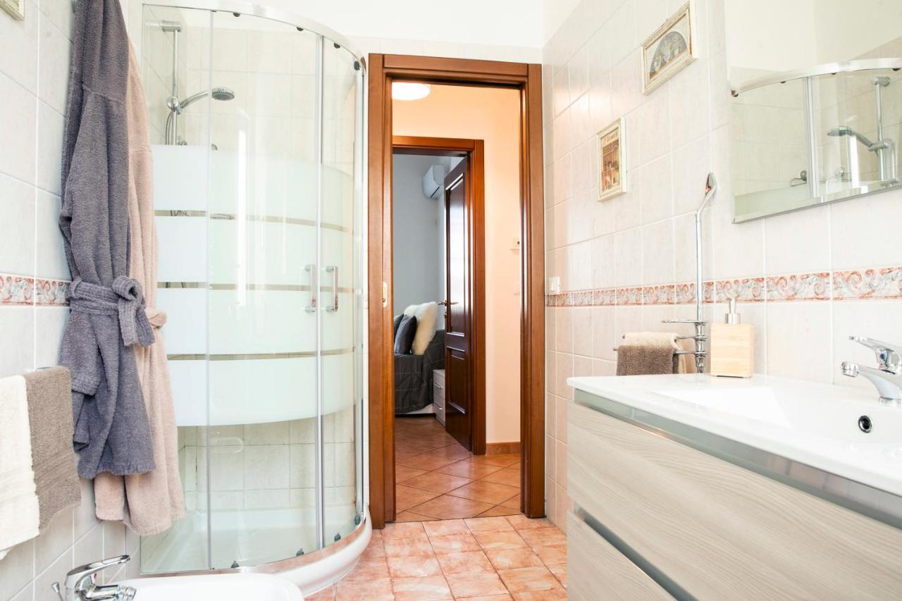 Апартаменты Gioviale House Пескара Экстерьер фото
